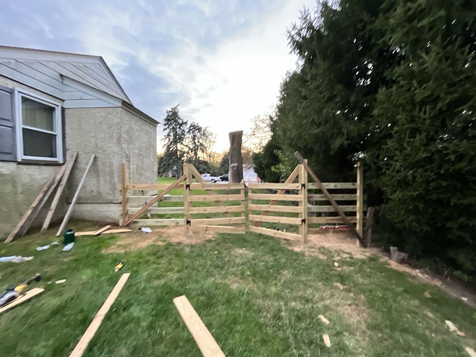 Custom Double Gate & Fence project photo 2