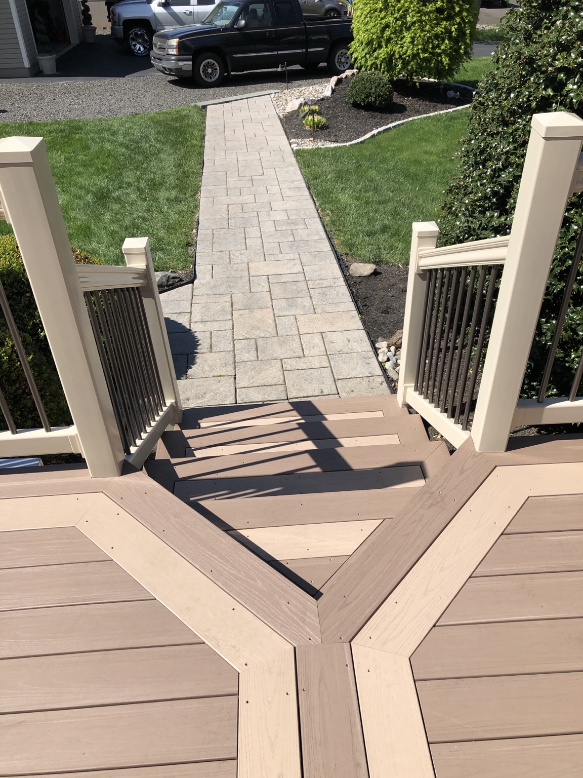 Multi-Level Composite Deck project photo 5